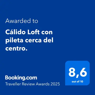 a screenshot of a cell phone with the text wanted to calico left can pizza at Cálido Loft con pileta cerca del centro. in Villa Carlos Paz