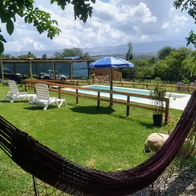 Abrazados Suites del Valle