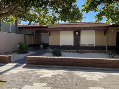 a house with a driveway in front of it at Casa Arenales in Almafuerte