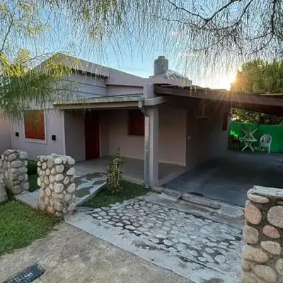 Casa Familia Reynoso