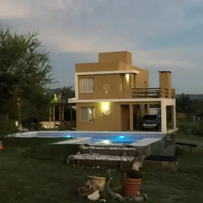 Cuatro Elementos Housing