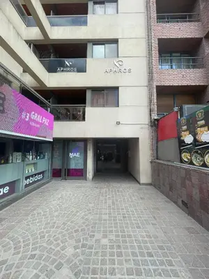 an empty parking lot in front of a building at Dpto p 3 en pleno Nva. Córdoba in Cordoba