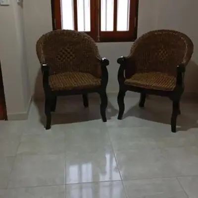 Dpto amueblado con cochera descubierta