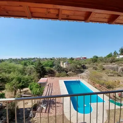 Hermosa casa con pileta en estancia vieja carlos paz