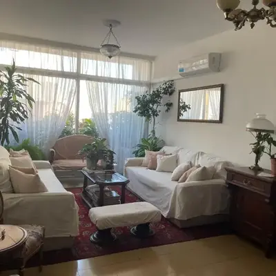 Luminoso depto de 3 amplios dormitorios y living comedor