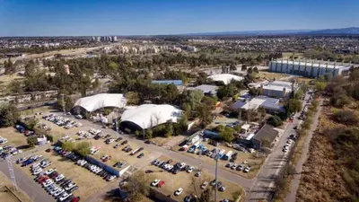 an aerial view of a parking lot with cars parked at Depto 24 en Barrio Villa Belgrano excelente ubicación in Cordoba