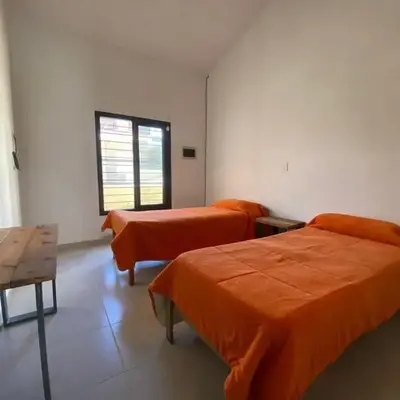 casa con pileta cerca de pekos y carlos paz