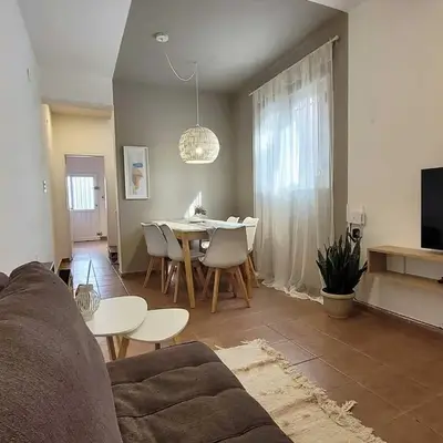 Casa para 5 Personas en Villa Cabrera con Garage