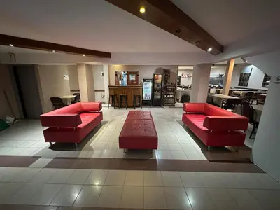 Gallery image of Hotel en villa carlos paz centrico con desayuno y pileta Nuevo Enzo in Villa Carlos Paz