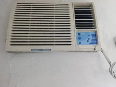 an air conditioner on the side of a wall at Departamento azules in Cordoba