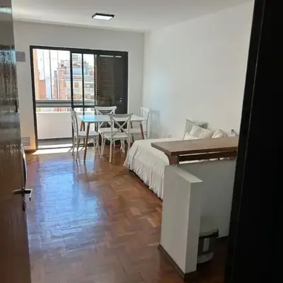 Pueyrredón 76