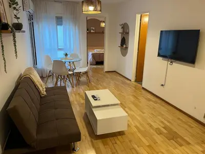 Gallery image of departamento en pleno nueva Córdoba, a metros de consulado de españa, palacio ferreyra, plaza españa in Cordoba