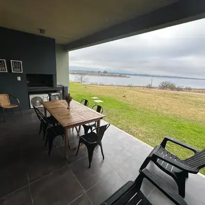 Puerto del Águila Departamento con vista al lago- The View Luxuary Aparts