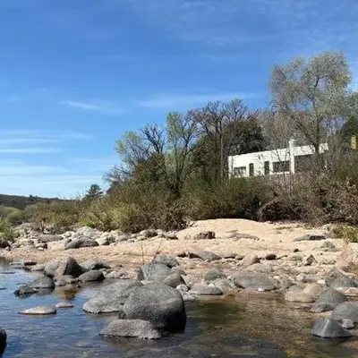 Casa con vista y acceso al río