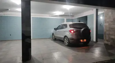 a car parked in an empty parking garage at Rio Segundo Colo 2 in Río Segundo