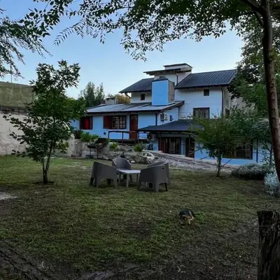Chalet con puerta al arroyo