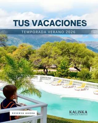 a child sitting on a bench in front of a pool at Complejo Kalinka in Carpintería