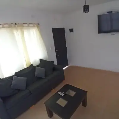 Casa con pileta mina clavero