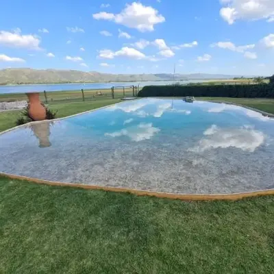 Casa lago dique los molinos