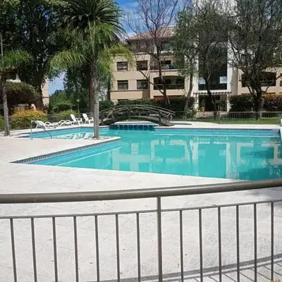 Departamento amoblado de lujo con pileta y gym