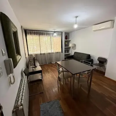 Thays Apartment