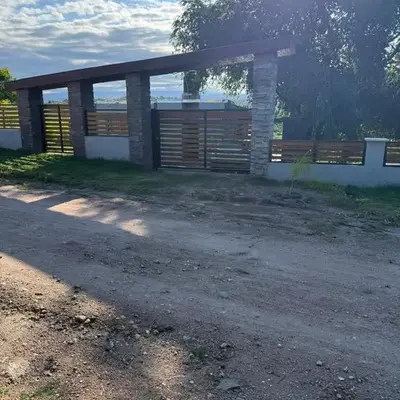Hermosa Casa en Mirador del Lago - Bialet Masse