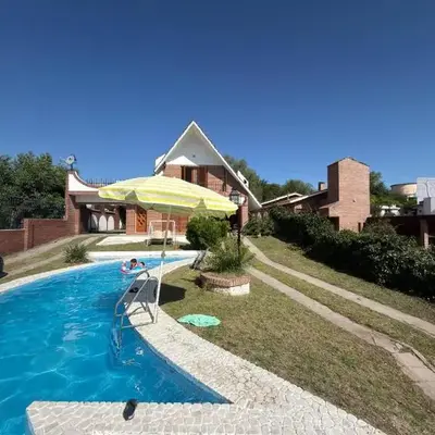 Chalet con Piscina