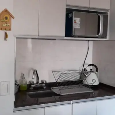 Departamento con salida a la peatonal!