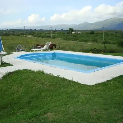 Casa de Campo con Pileta - Estancia La Amistad