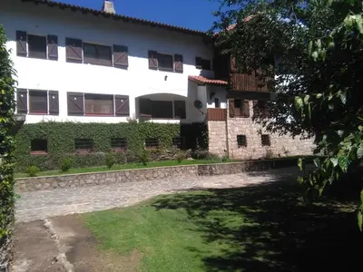 an external view of the building at Hotel San Huberto Tenis in Nono