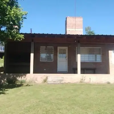 El Campito casa frente al río