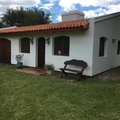 La casita en la Juni
