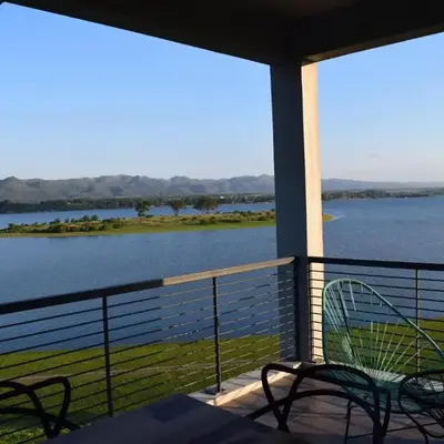 Puerto del Águila Departamentos sobre el Lago - The View Luxury Aparts