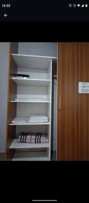 an empty closet with a door at Apartamentos Santa Rosa PB 1 in Cordoba