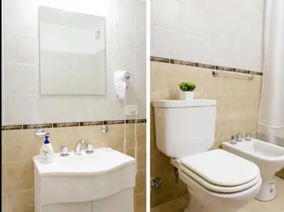 two pictures of a bathroom with a toilet and a sink at Tranquilo, comodo y cerca de todo in Cordoba