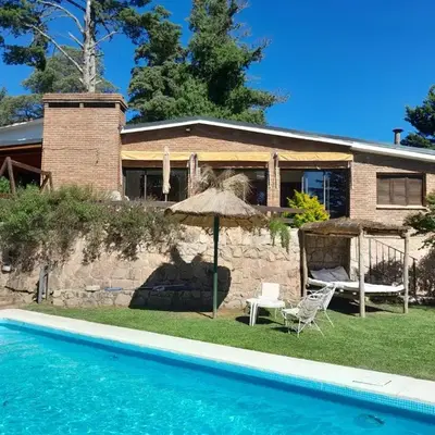 Casa frente al rio icho cruz 10 personas ideal varias parejas o familias