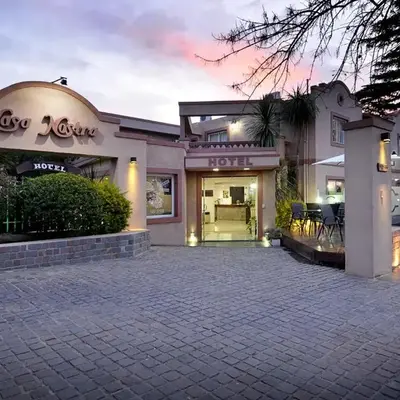 Casa Nostra Hotel