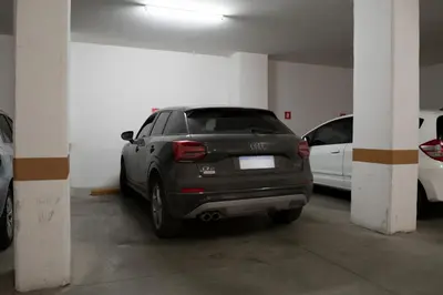 a car parked in a parking garage at DOMUS APART in Río Cuarto