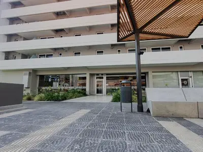 an external view of a building at PISO TRES. Depto de categoría en cofico. C/Cochera in Cordoba