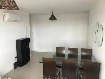a dining room with a table and chairs at Vista Privilegiada in Cordoba