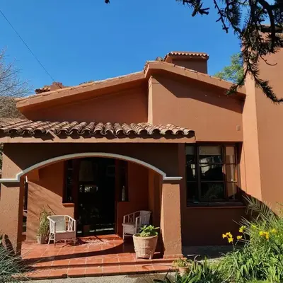 Estancia Urbana Casa de Huéspedes